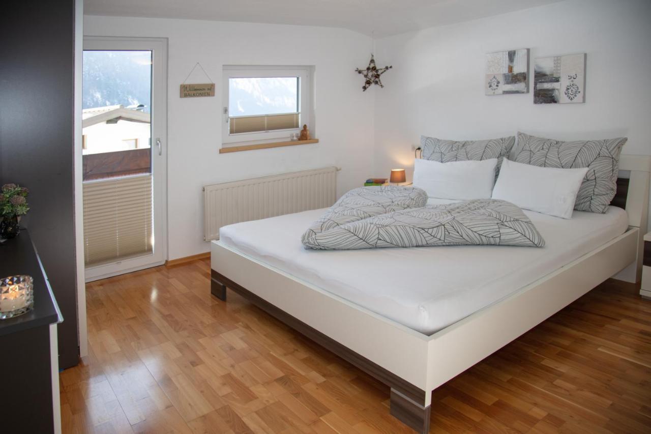 Ferienhaus Hochvogel Hinterhornbach Bagian luar foto